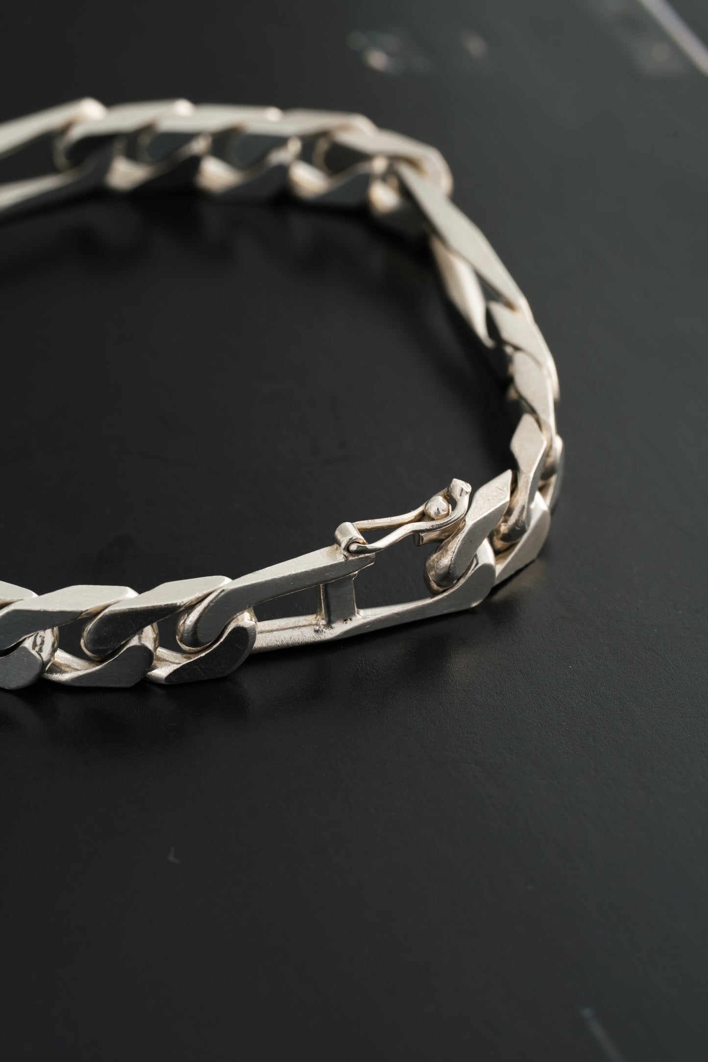 Figaro Chain Bracelet (Italy)