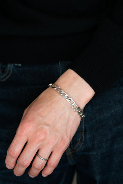 Figaro Chain Bracelet (Italy)