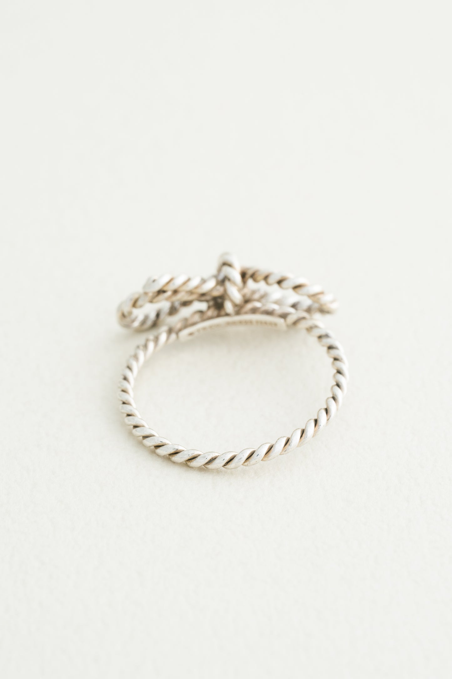 Tiffany & Co.｜Twisted Bow Ring (Italy)