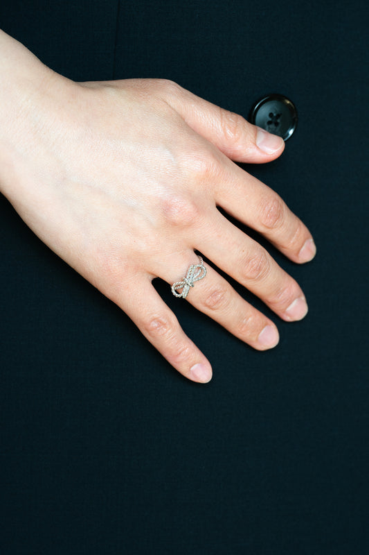 Tiffany & Co.｜Twisted Bow Ring (Italy)