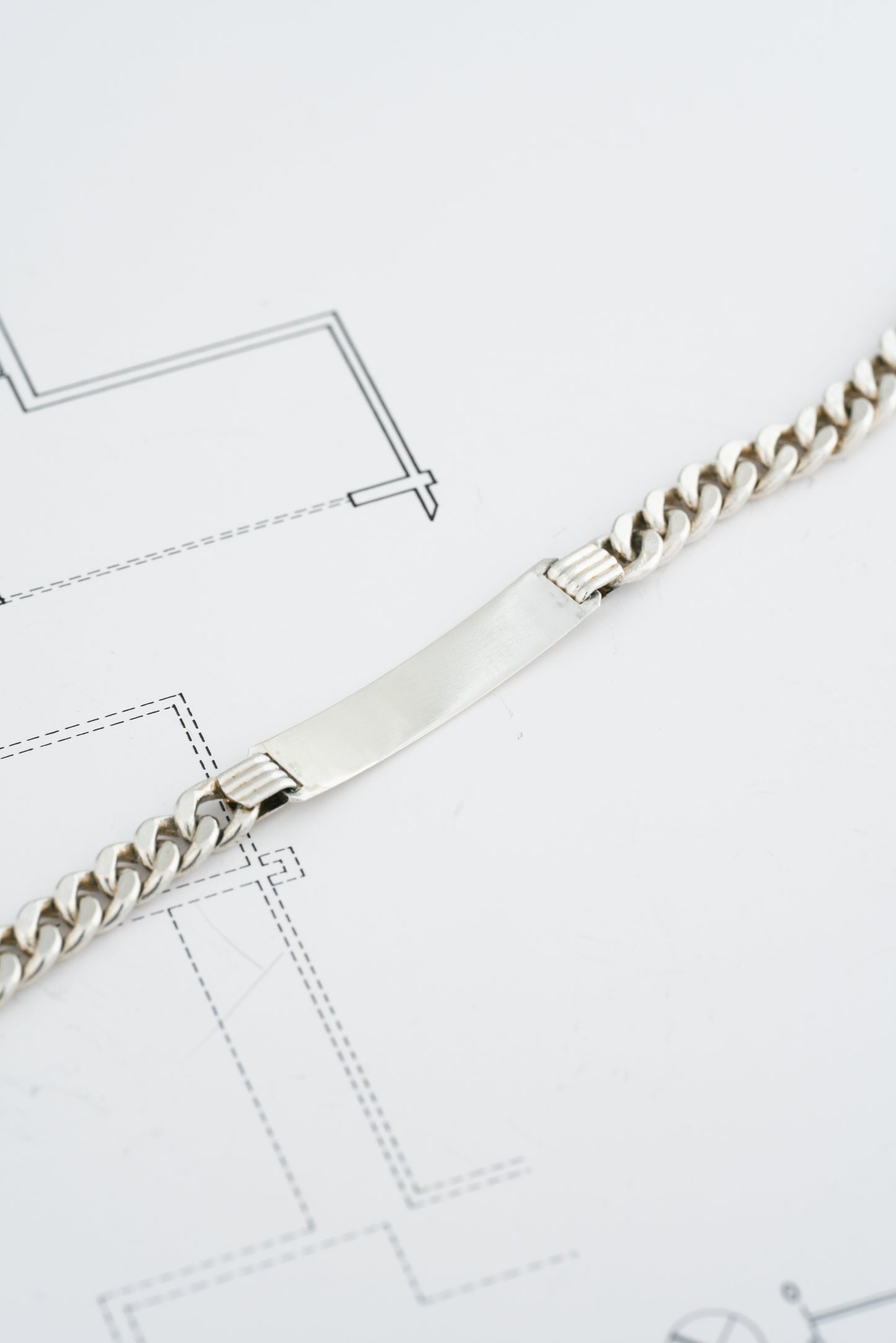 UNOAERRE｜ID Bracelet (Italy)