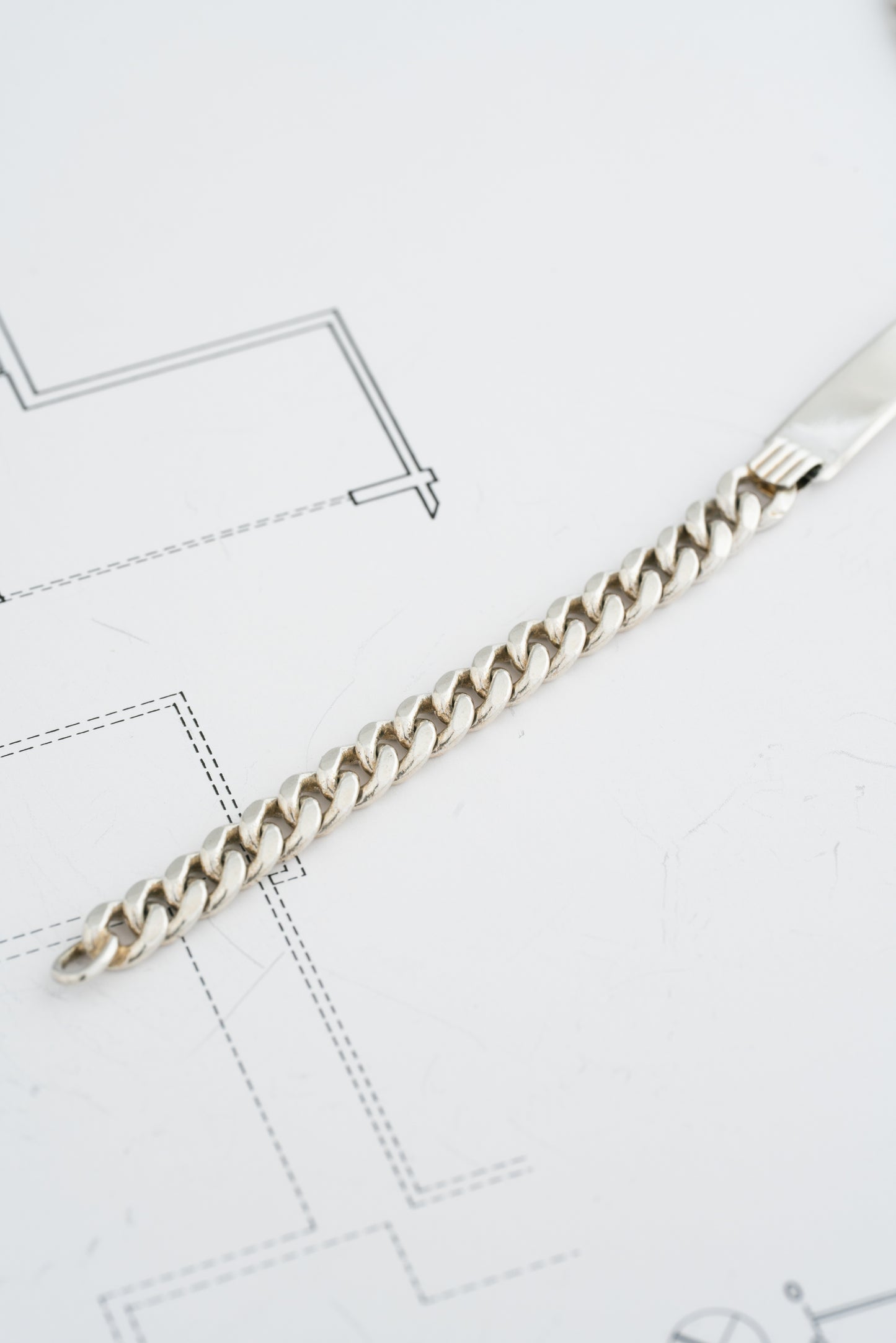 UNOAERRE｜ID Bracelet (Italy)