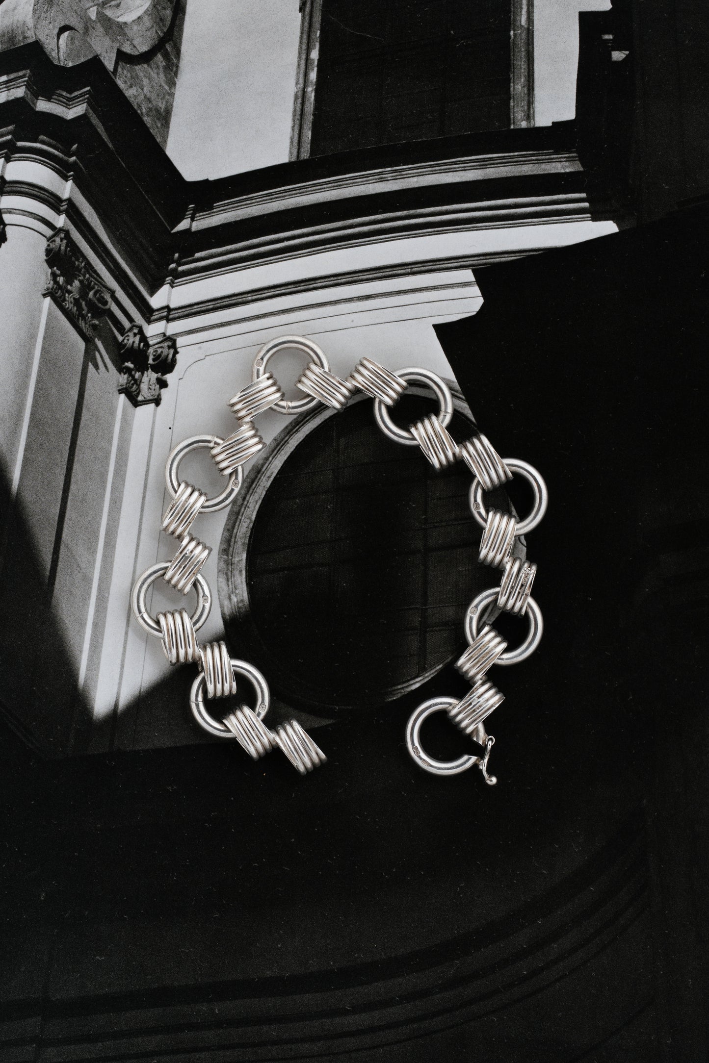 AGC｜Coiled Wire Link Bracelet (UK, 1974)
