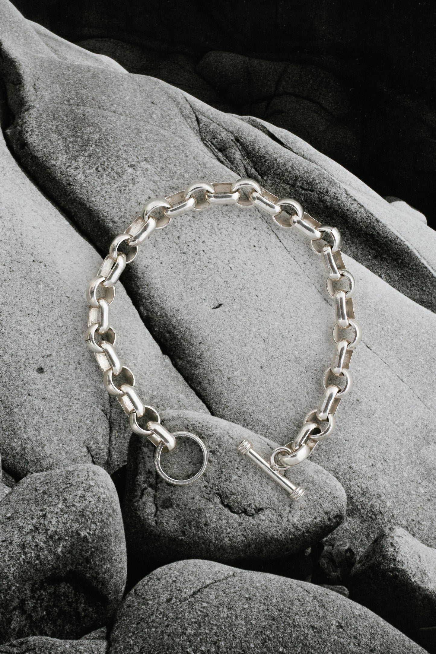 Bar Link Toggle Bracelet