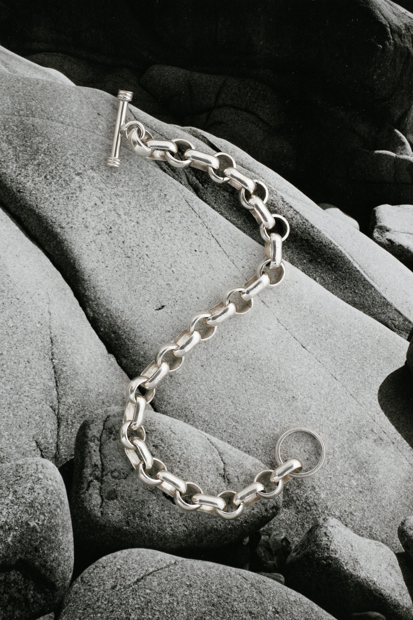 Bar Link Toggle Bracelet