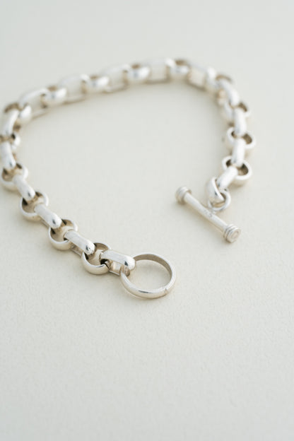 Bar Link Toggle Bracelet
