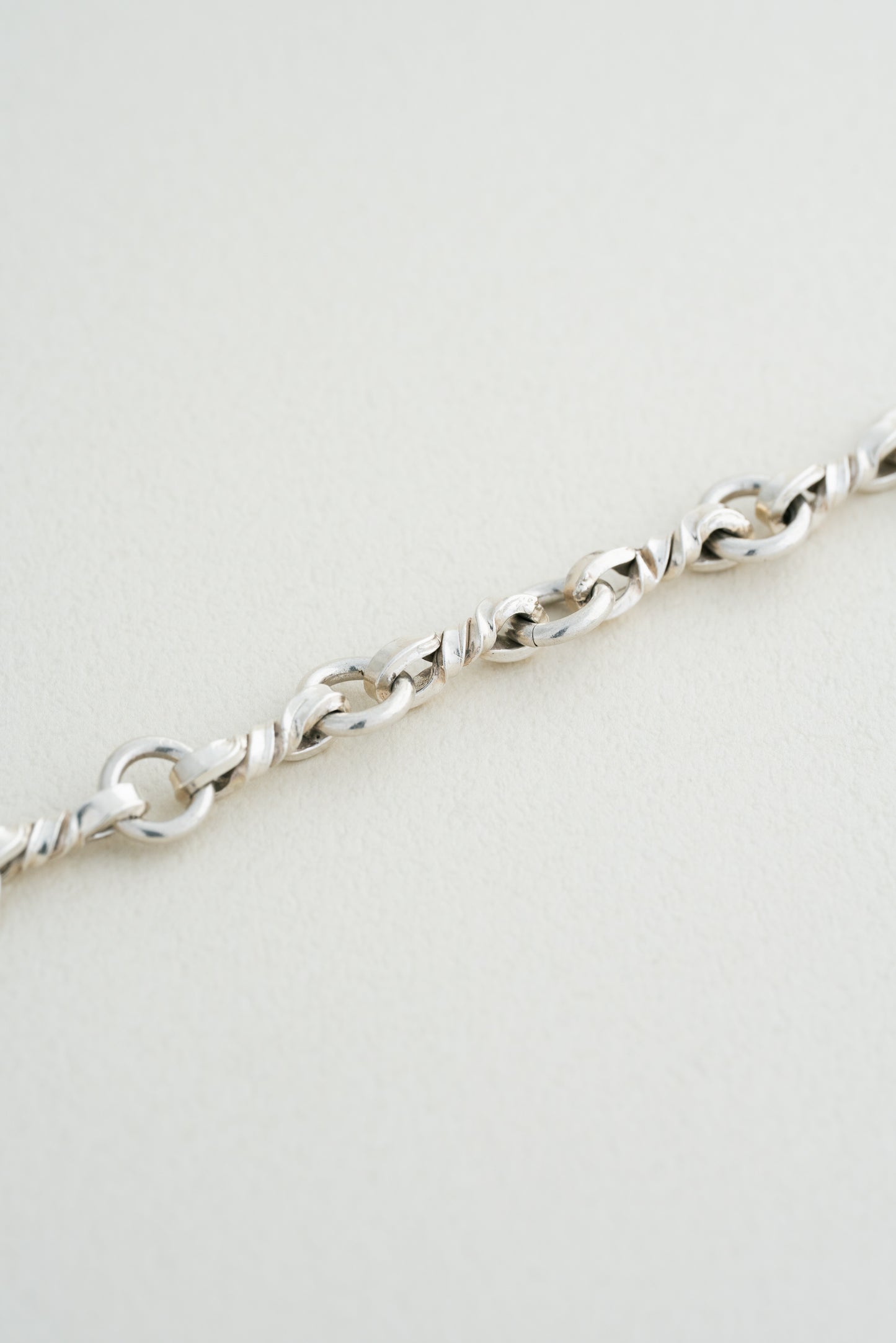 Twist Circle Link Bracelet (Mexico)