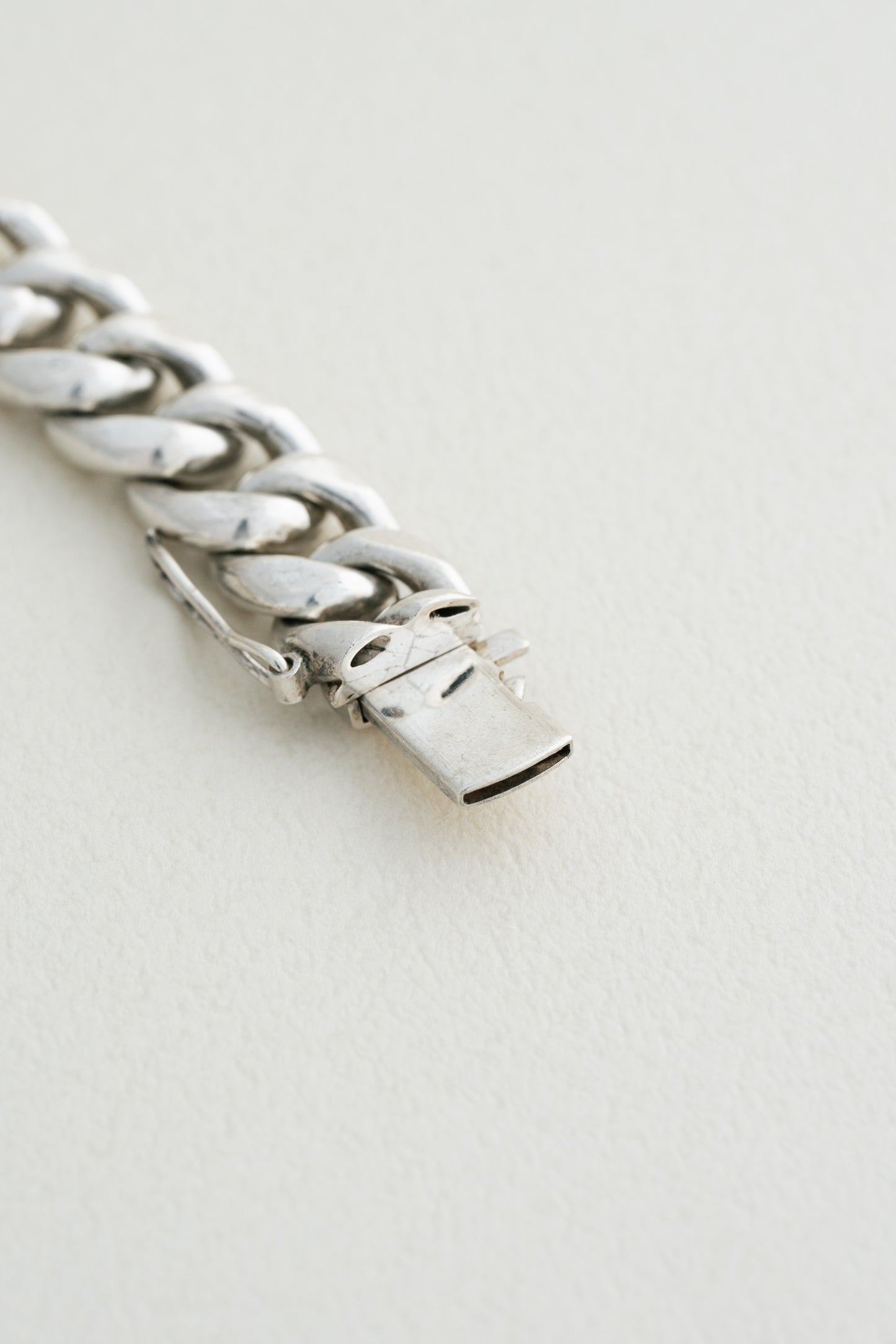 ID Bracelet (France)