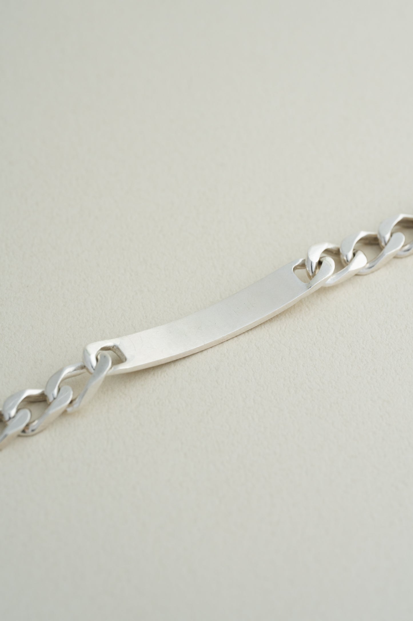 ID Bracelet (France)