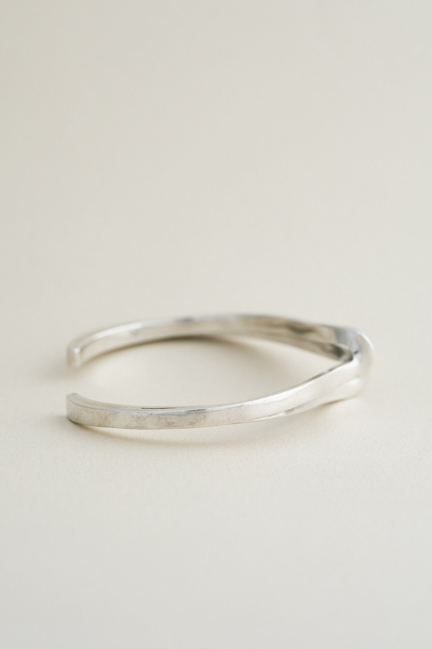 Double Wave Bangle (Mexico)