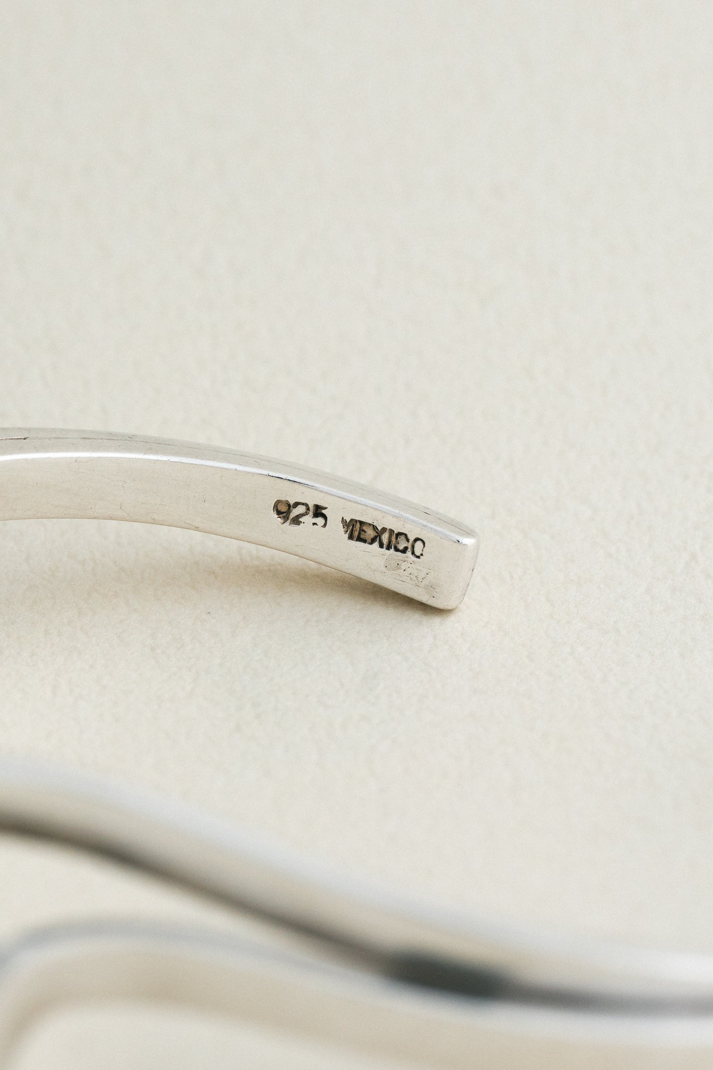 Double Wave Bangle (Mexico)
