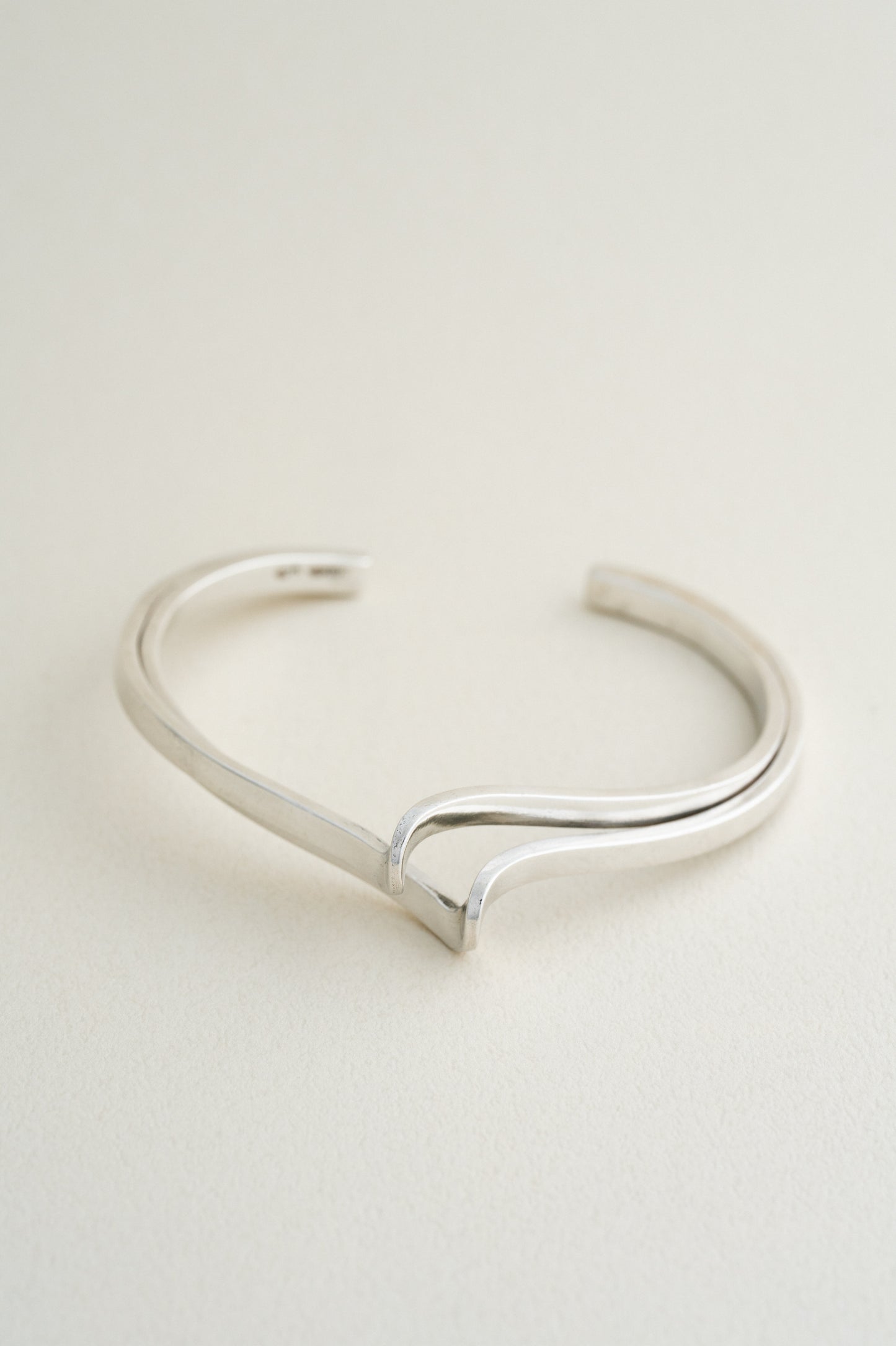 Double Wave Bangle (Mexico)