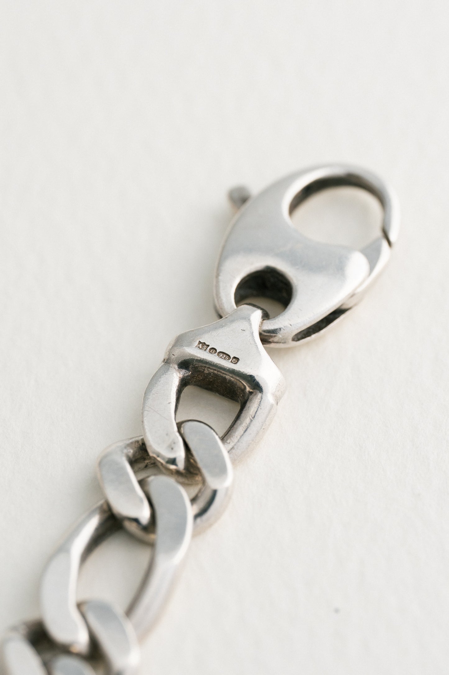 Figaro Chain Bracelet (UK)