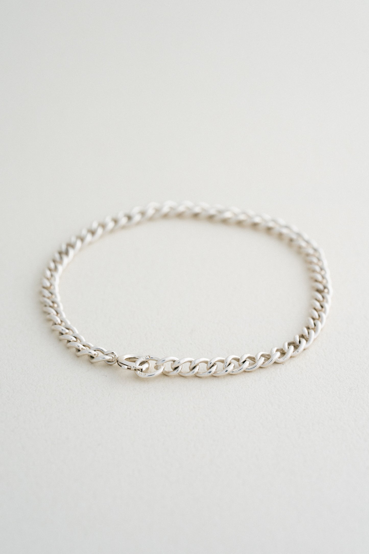 Round Curb Chain Bracelet