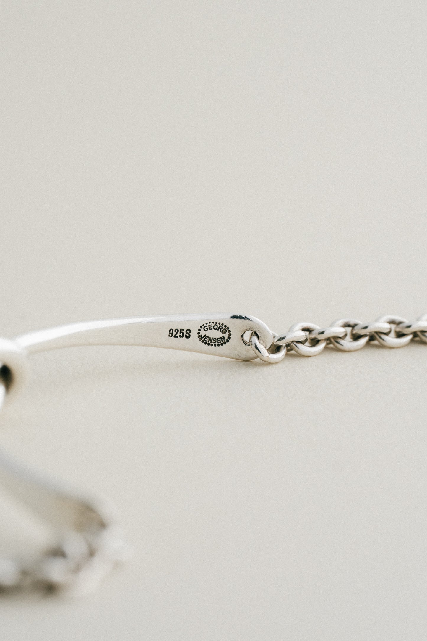 Georg Jensen｜Knot Bangle Bracelet "A51B" (Denmark)
