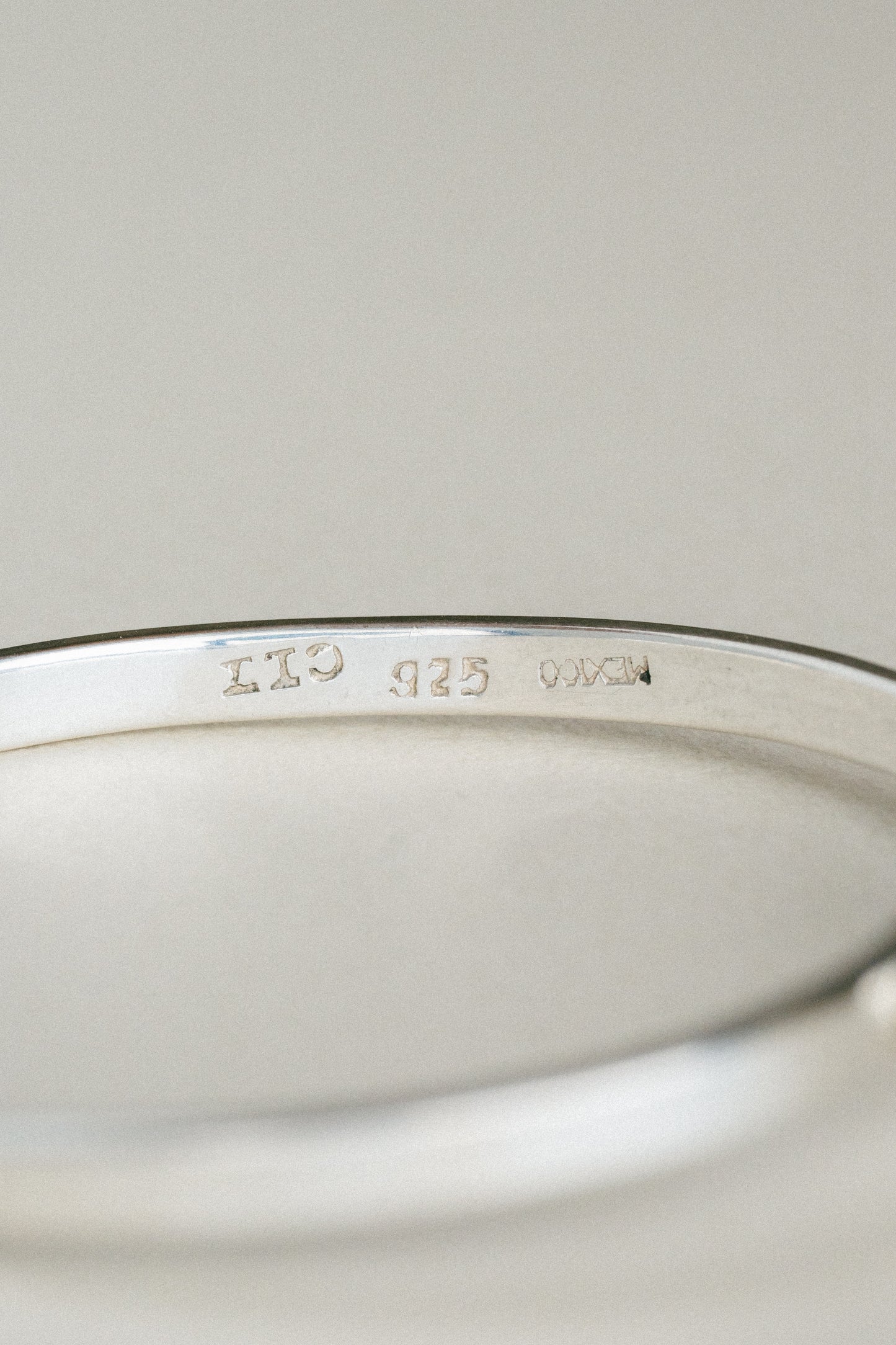 Buckle Bangle (Mexico)