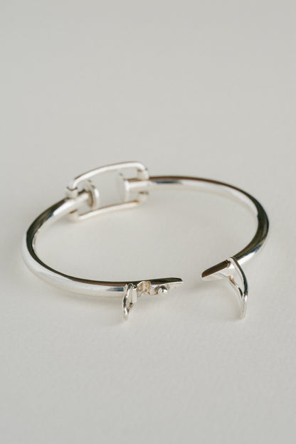 Gucci｜Nail Motif Bangle