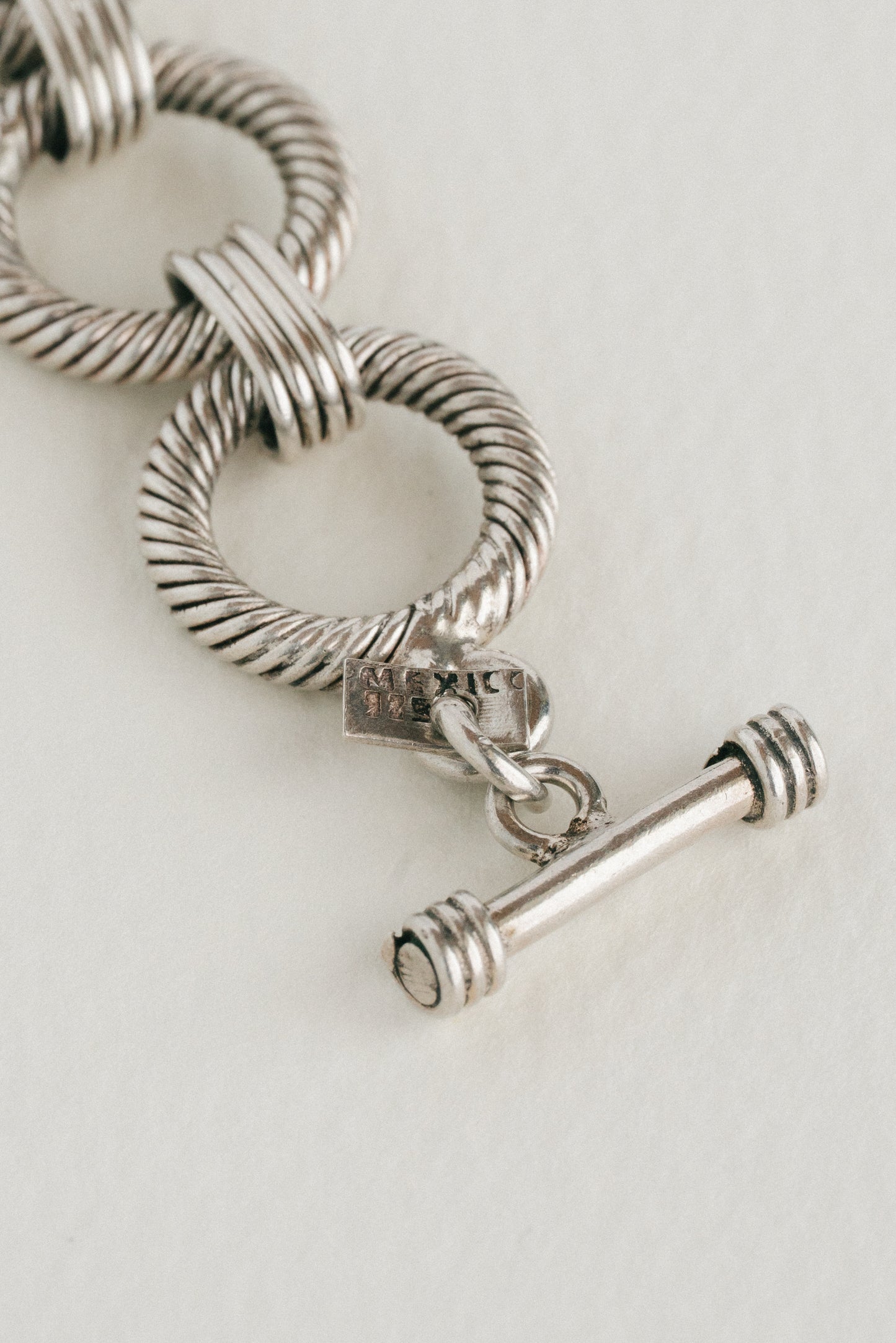 Textured Wire Link Toggle Bracelet (Mexico)