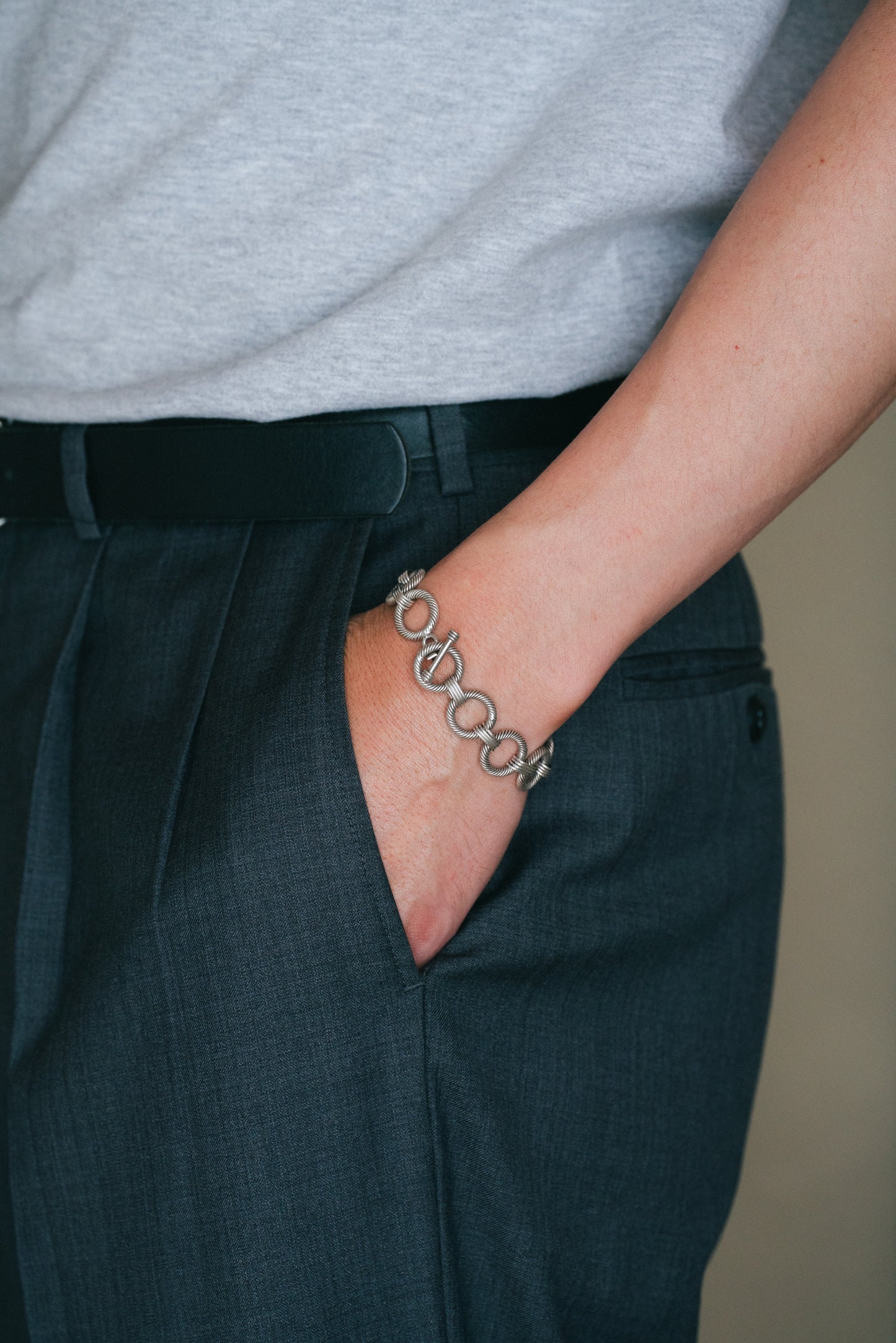 Textured Wire Link Toggle Bracelet (Mexico)
