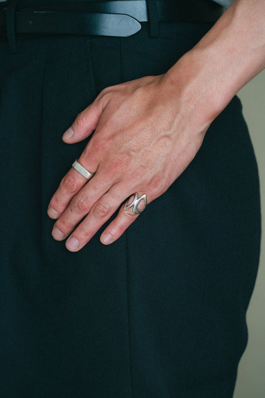 Double Loop Ring