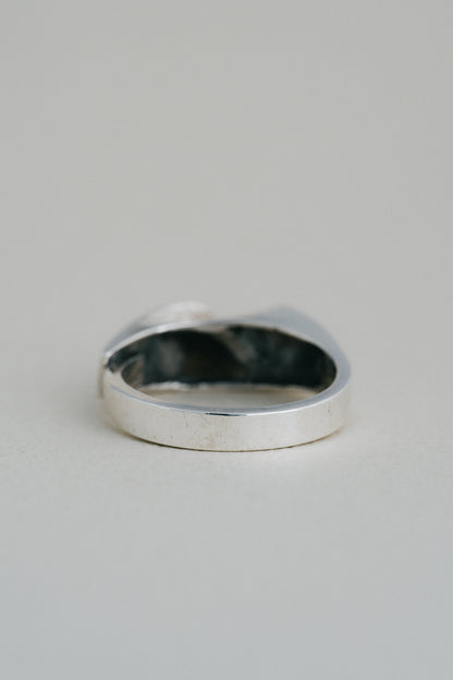 Matti J. Hyvärinen｜Textured Modernist Ring (Finland, 1975)