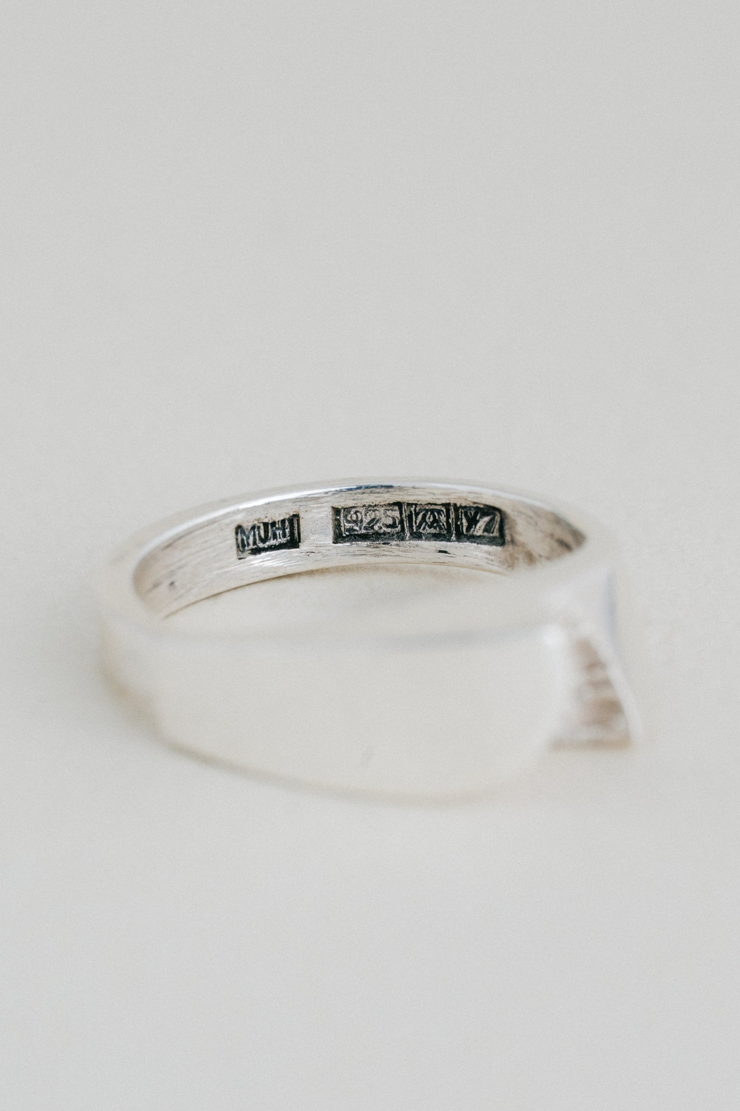 Matti J. Hyvärinen｜Textured Modernist Ring (Finland, 1975)