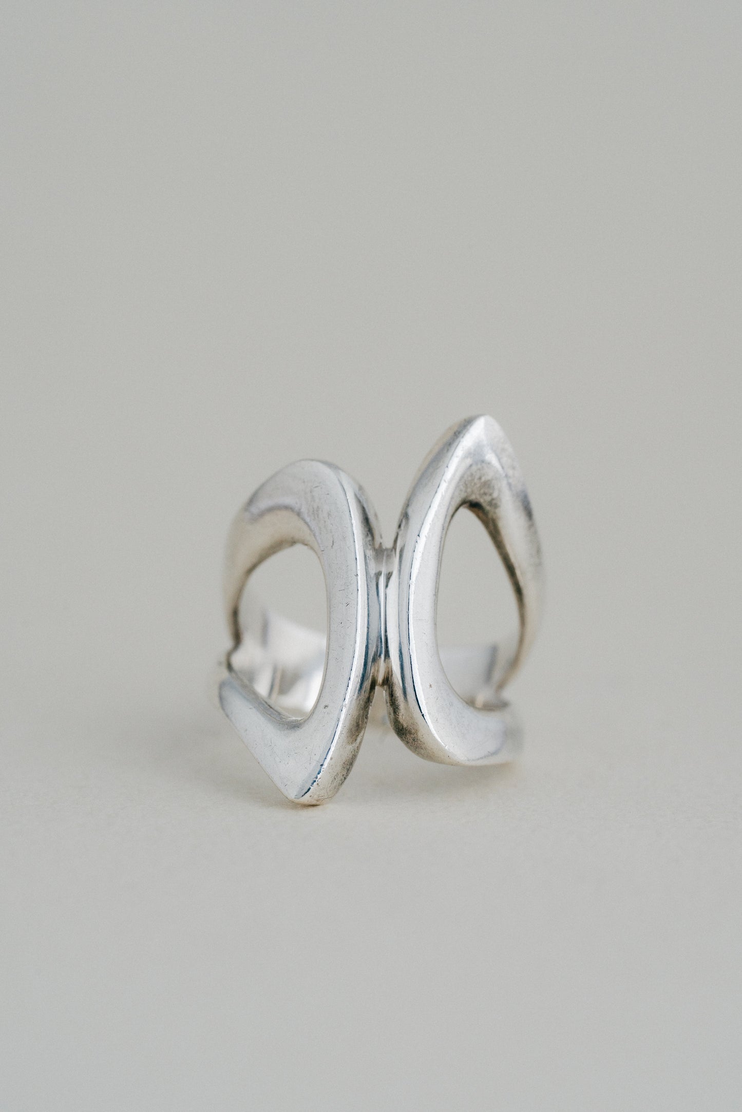 Double Loop Ring