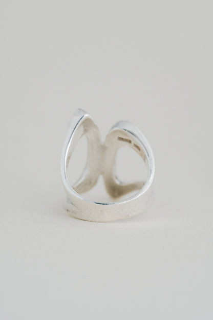 Double Loop Ring