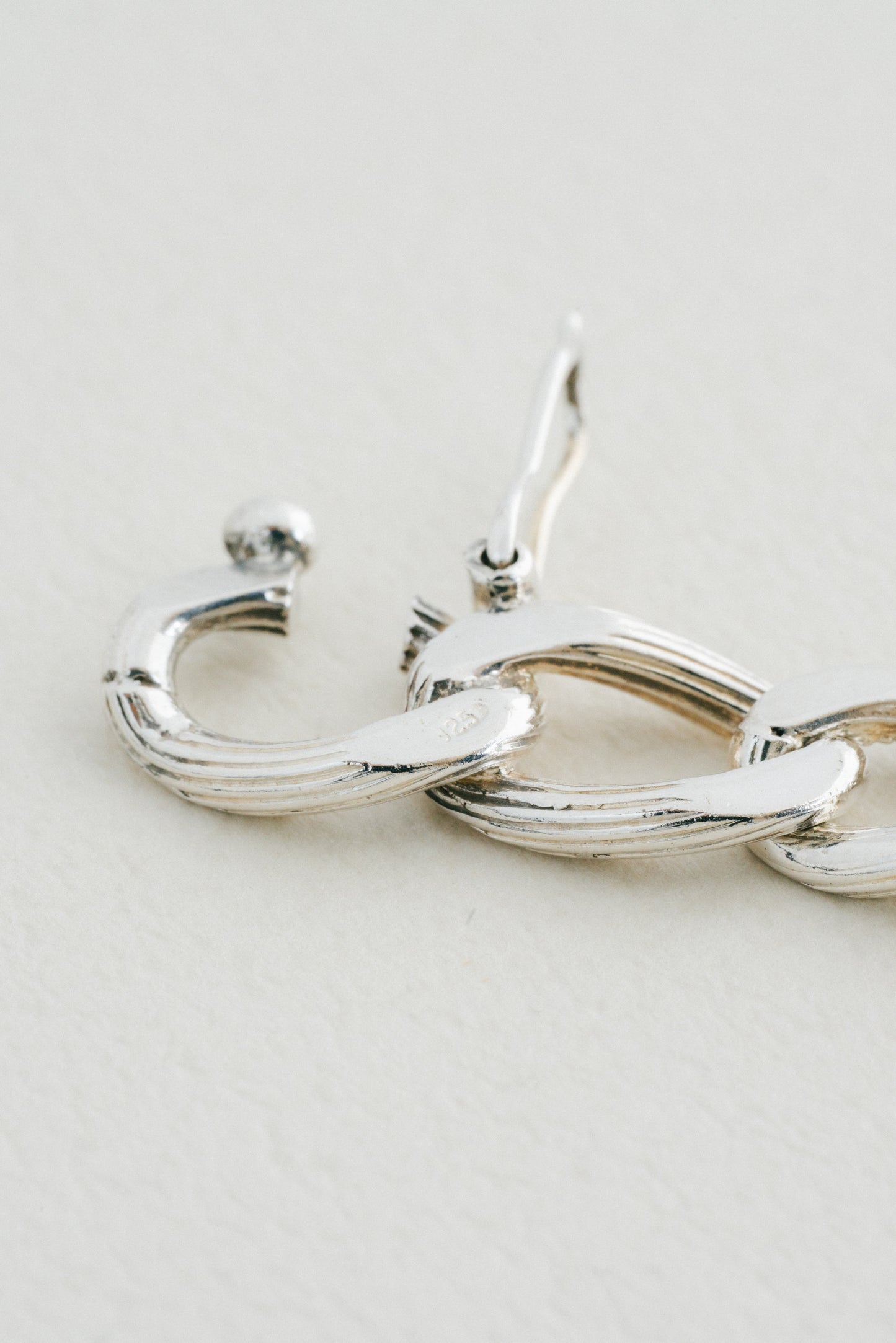 Textured Curb Chain Bracelet (Italy)