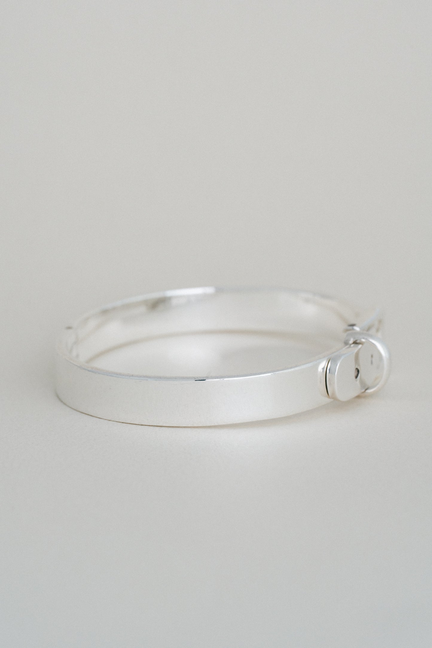 Buckle Bangle (Mexico)