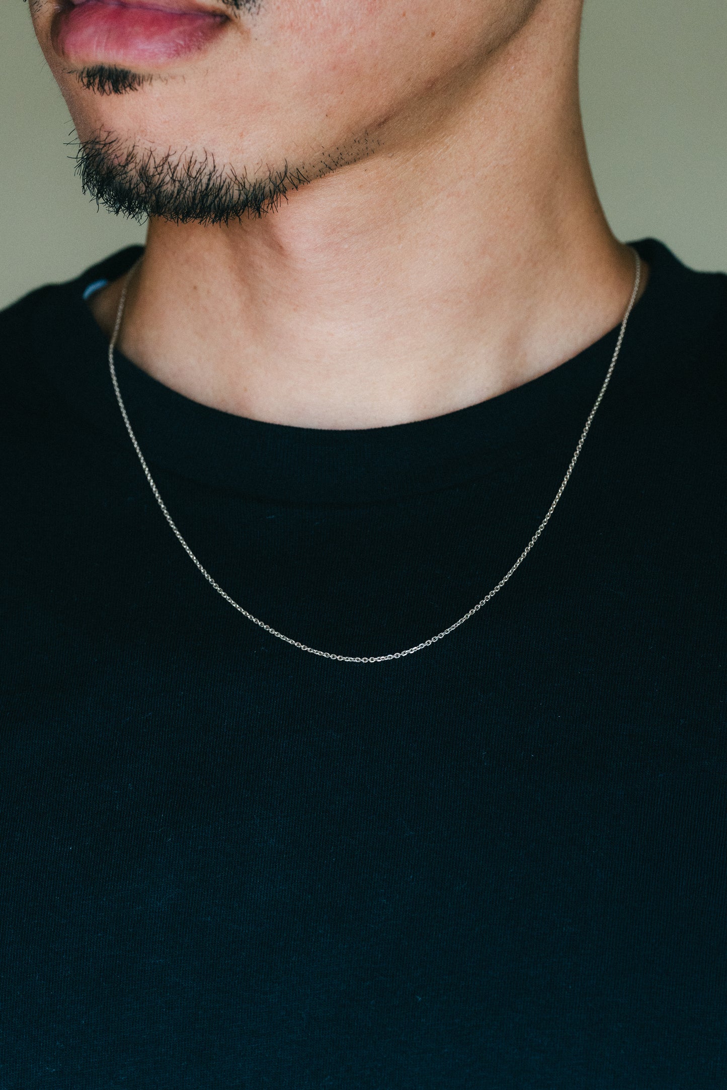Fine Cable Chain Necklace (Italy)