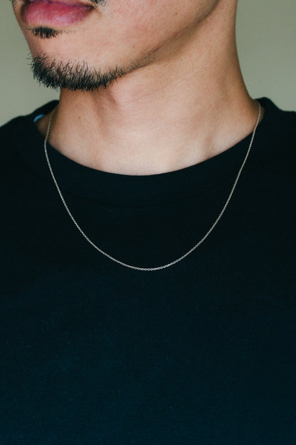 Fine Cable Chain Necklace (Italy)