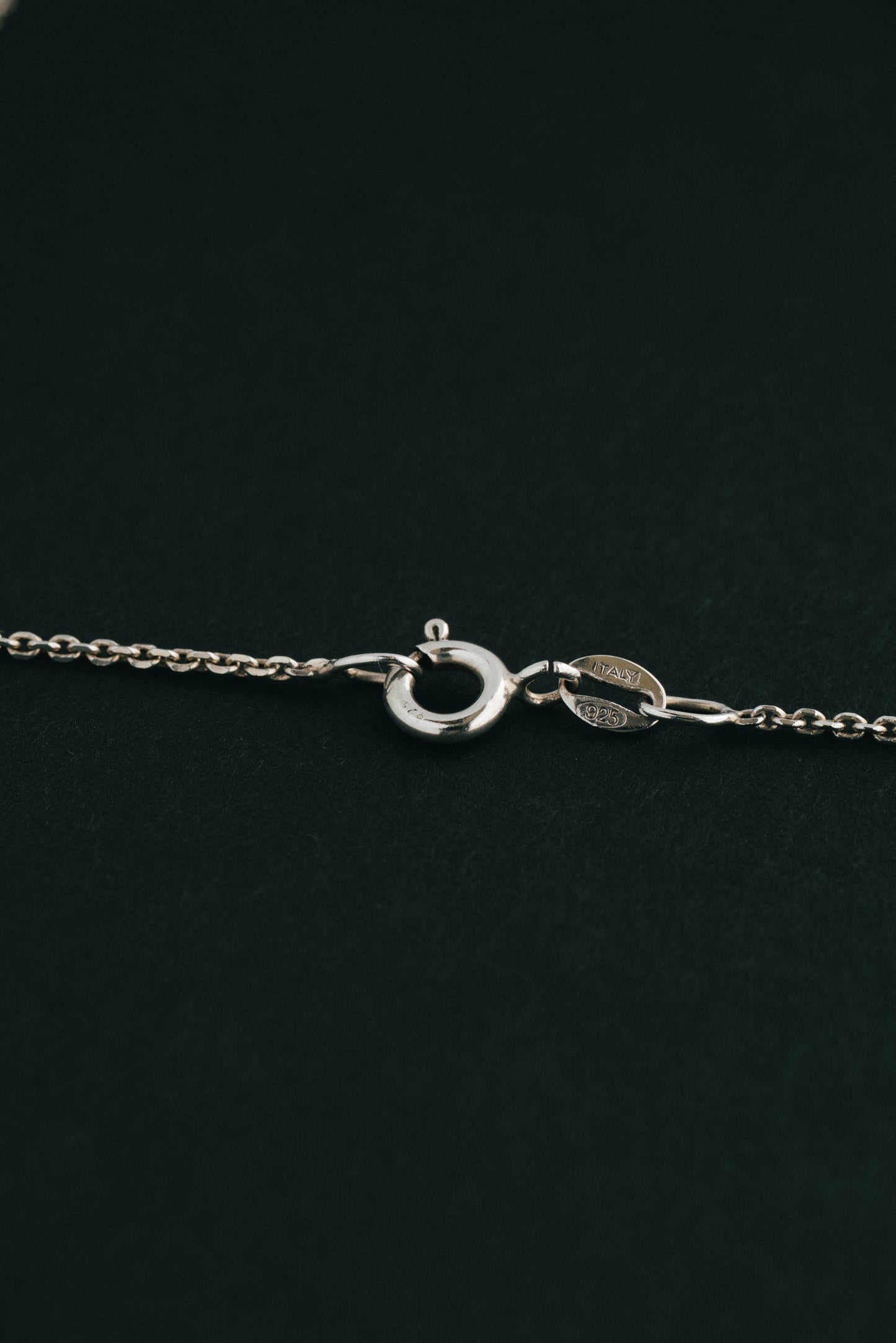 Fine Cable Chain Necklace (Italy)