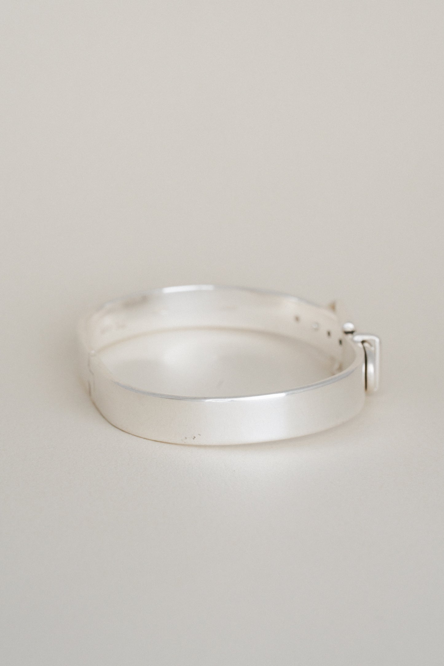 Buckle Bangle (Mexico)