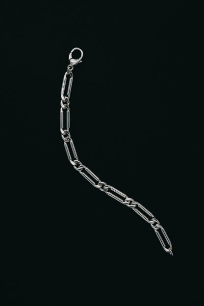 Quinn｜Modified Figaro Link Bracelet (Germany)