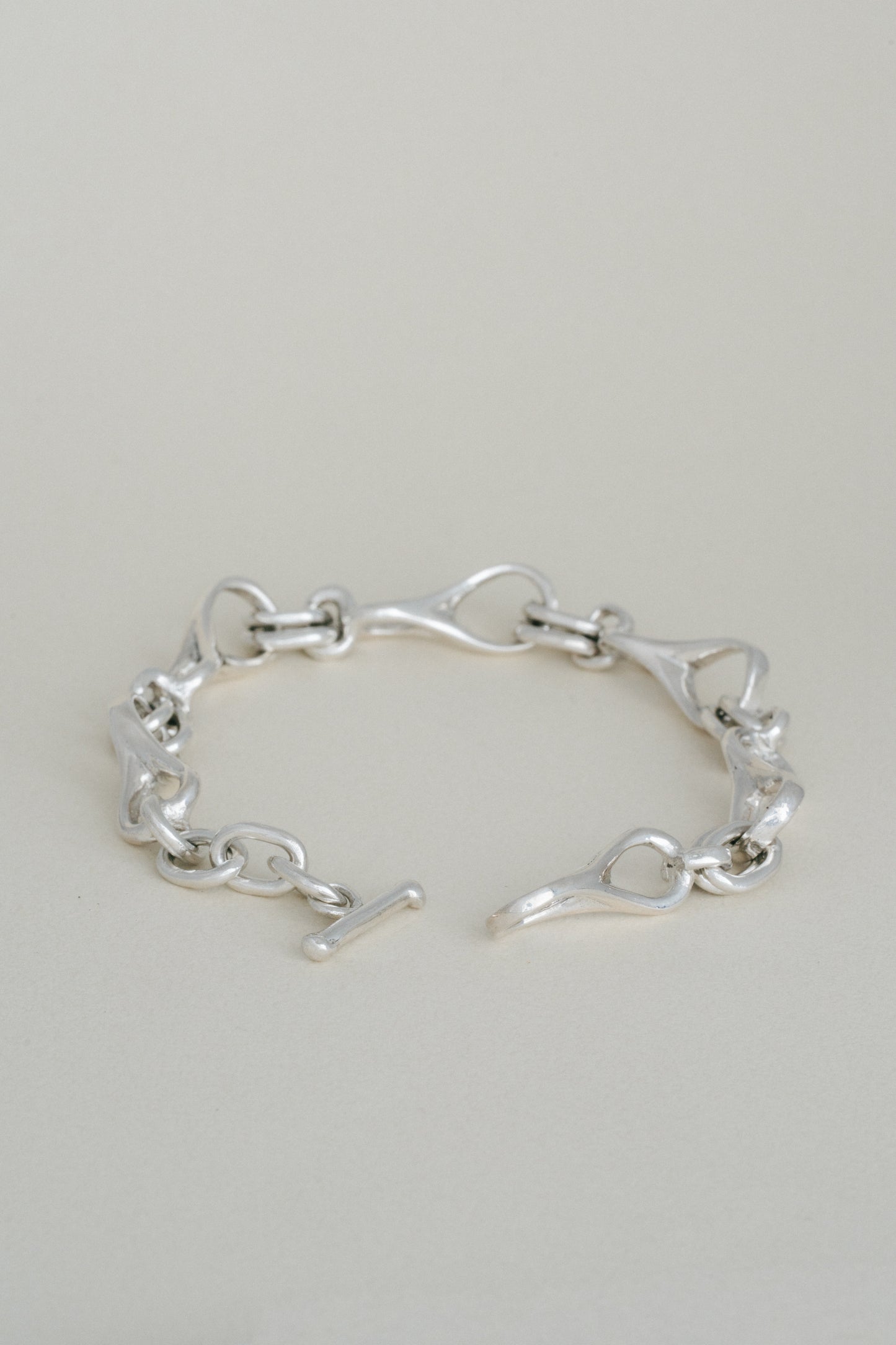 Figure-Eight Link Bracelet (Mexico)