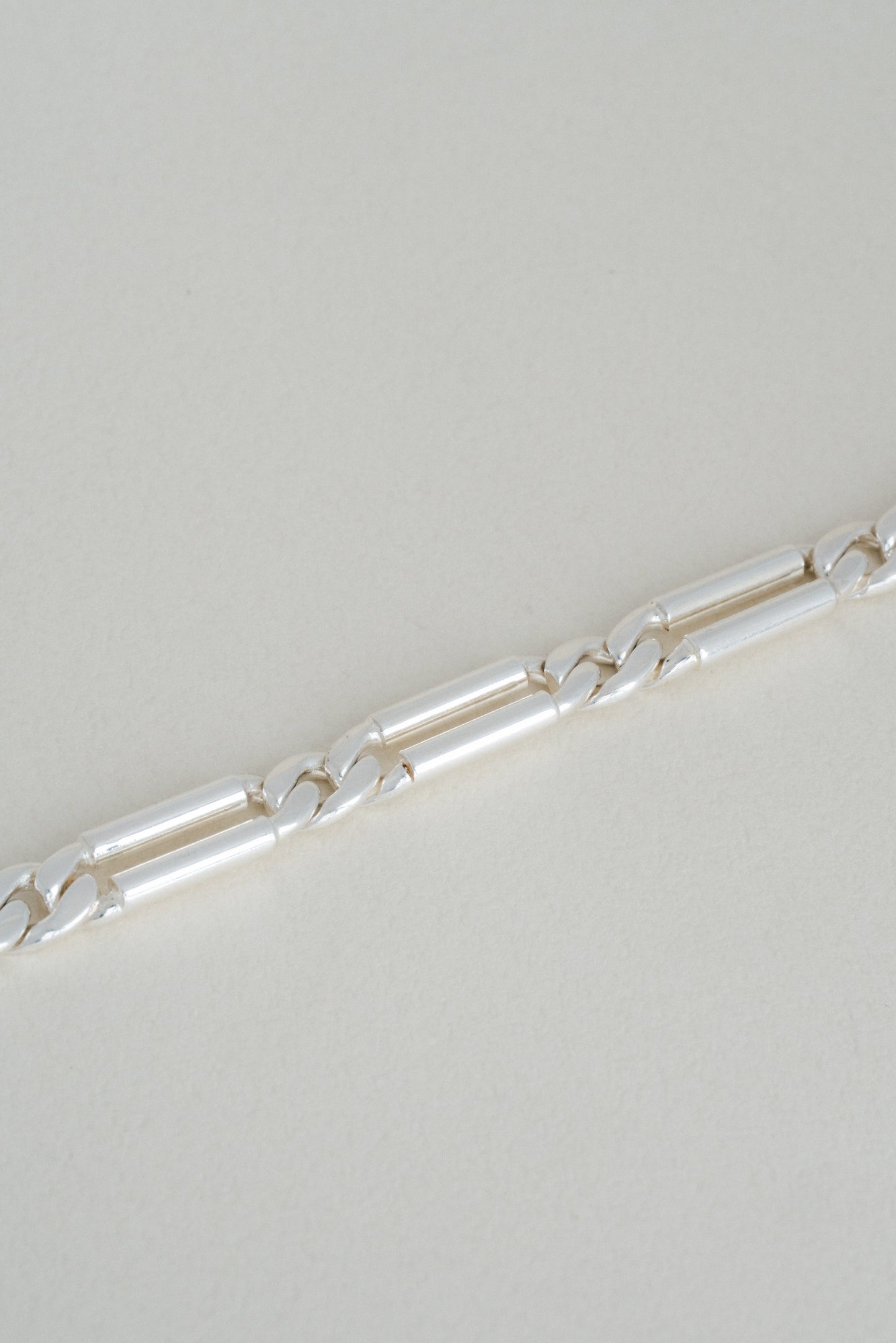 Quinn｜Modified Figaro Link Bracelet (Germany)