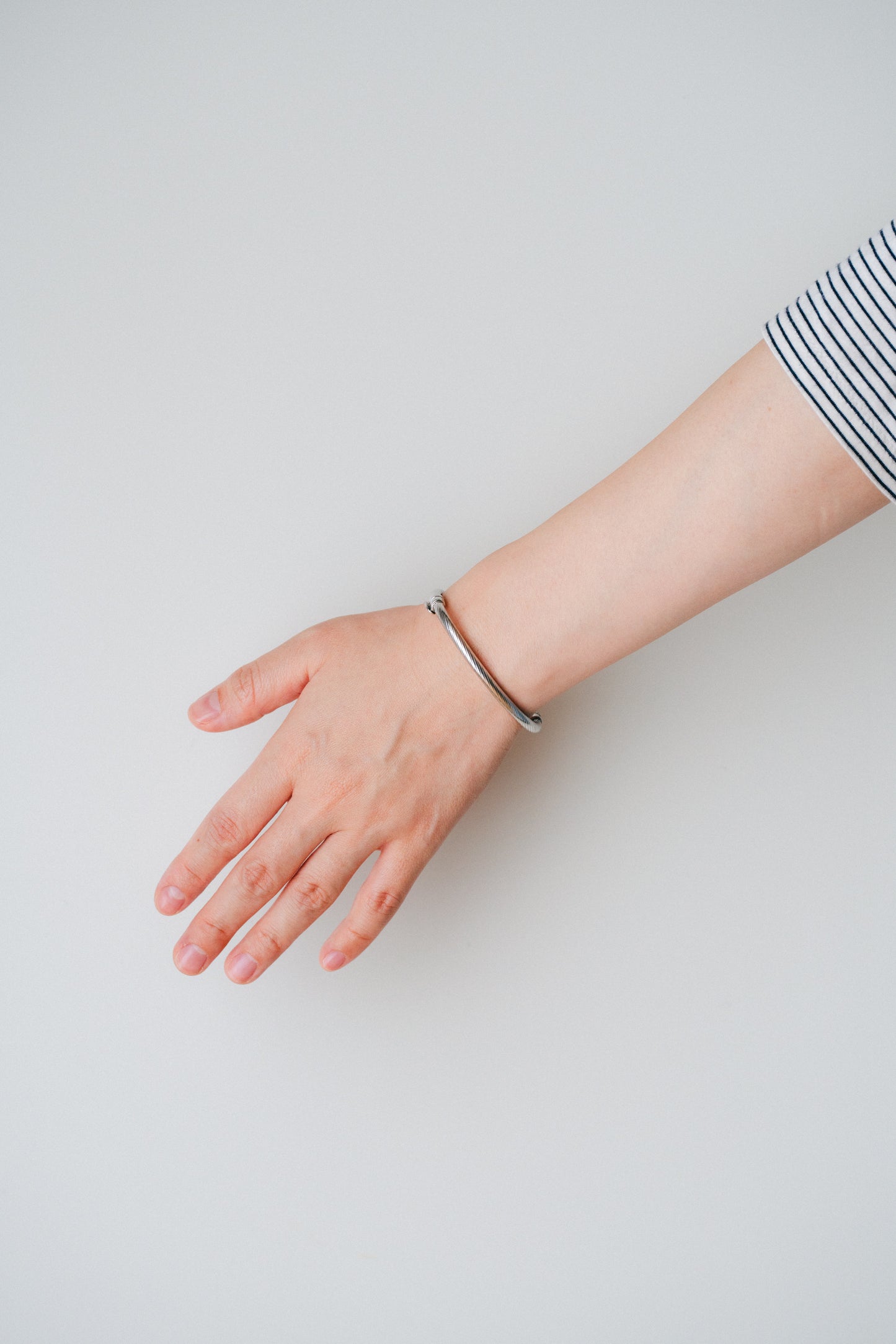 Twisted Cable Bangle (Italy)
