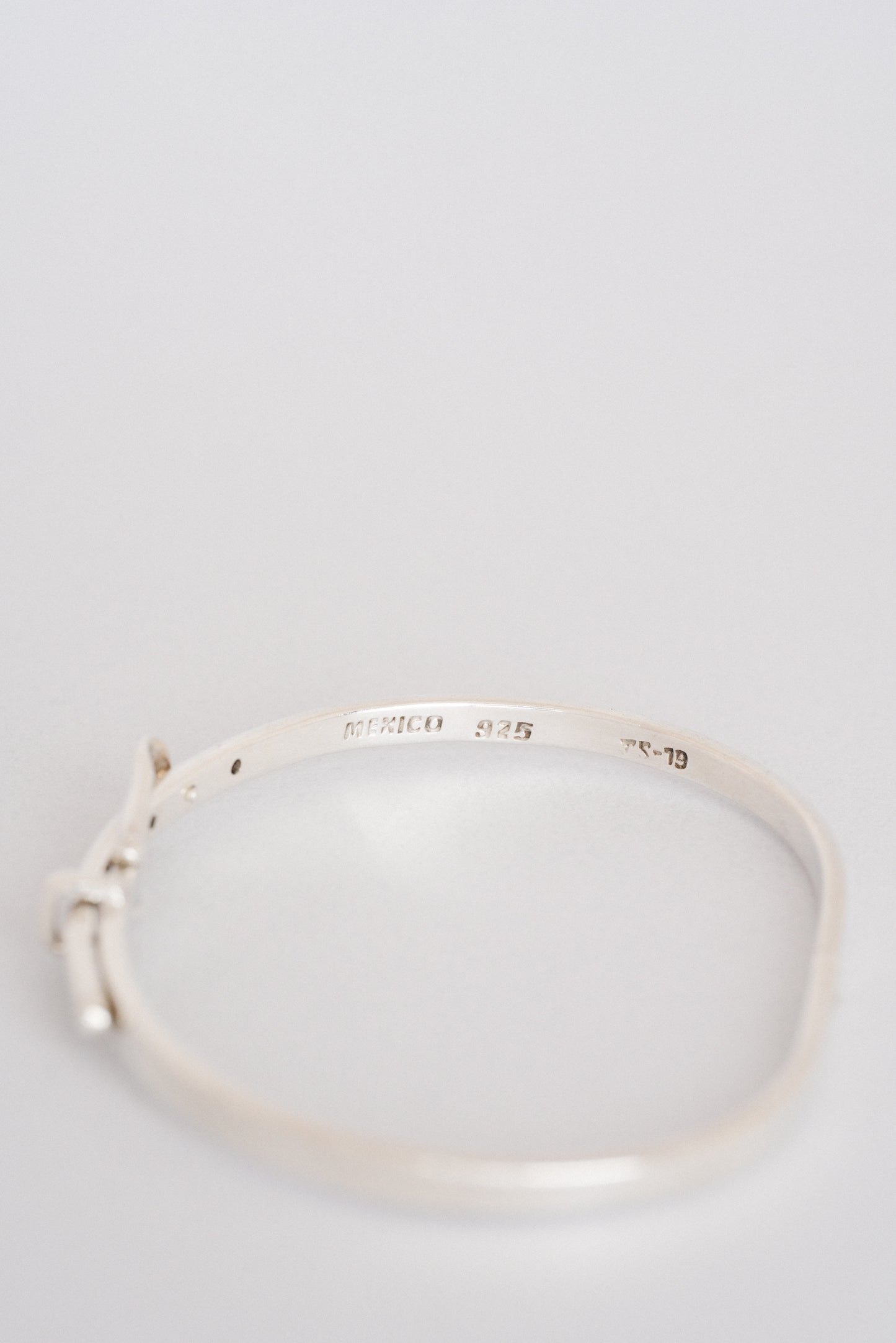 Buckle Bangle (Mexico)