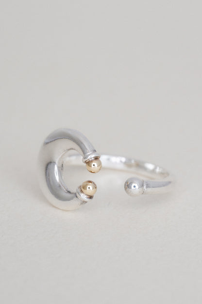 Mappin & Webb｜Two Tone Open Ring (London, 1990)