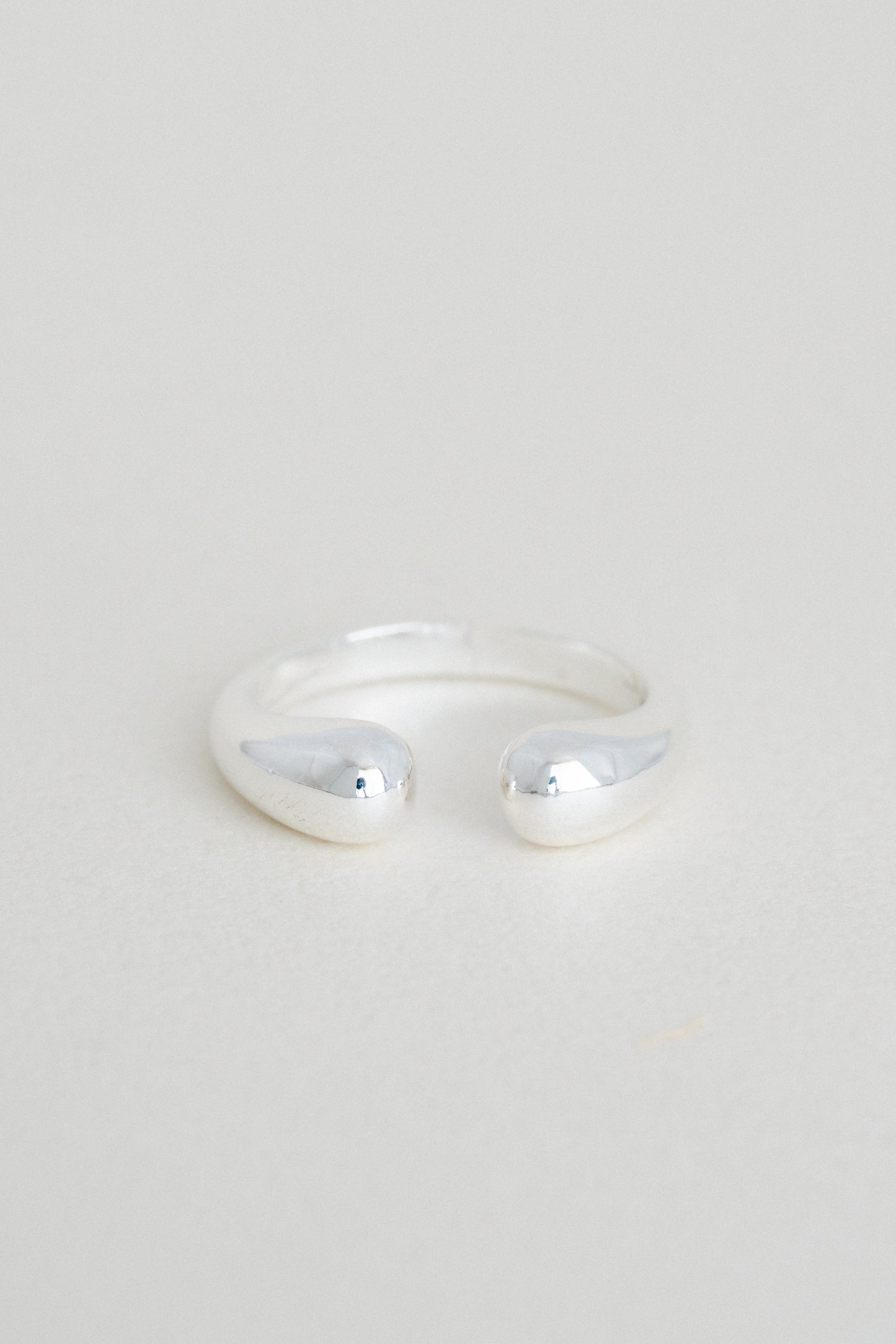 Georg Jensen｜Agnete Dinesen Open Ring 410 (Denmark)