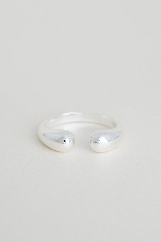 Georg Jensen｜Agnete Dinesen Open Ring 410 (Denmark)