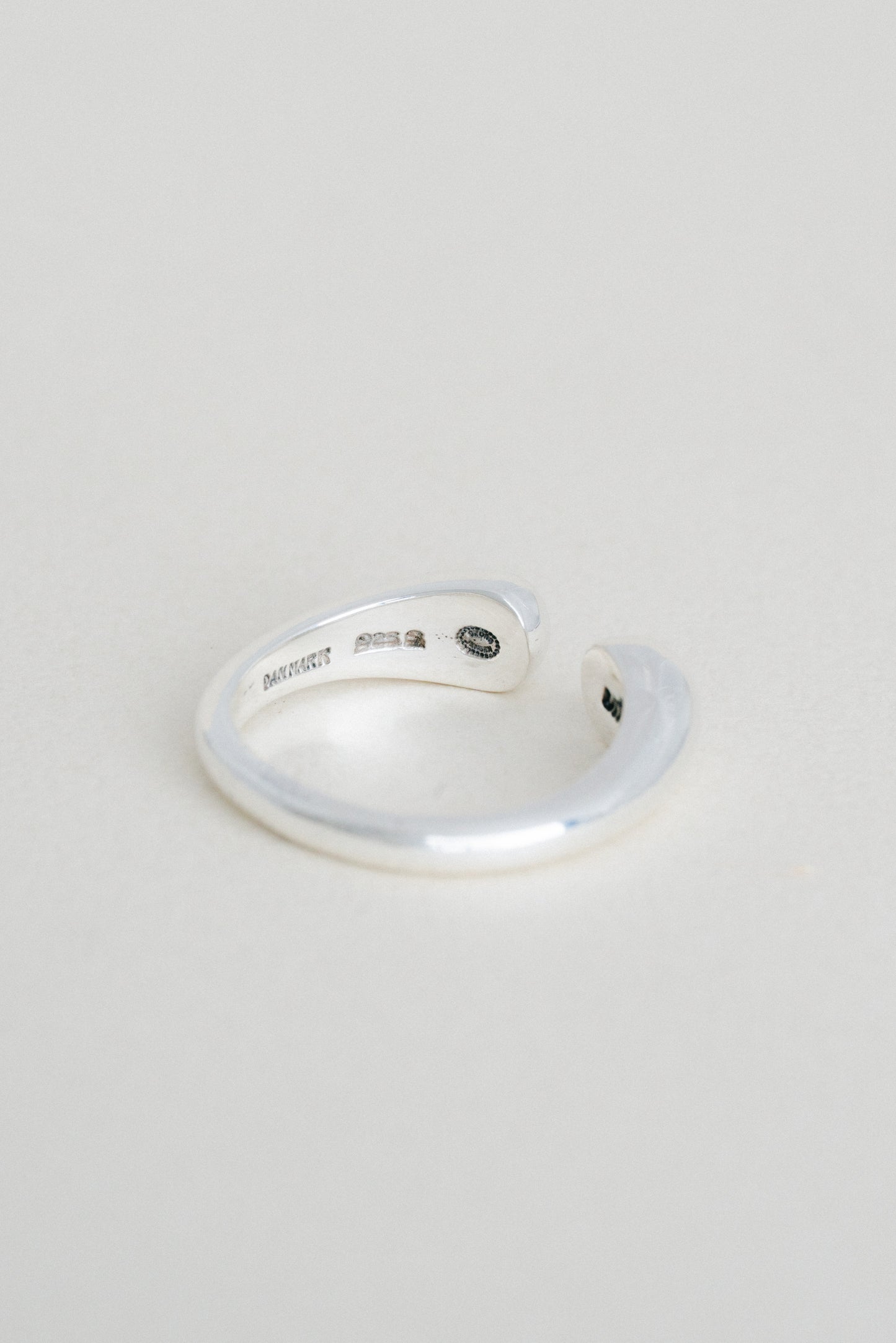 Georg Jensen｜Agnete Dinesen Open Ring 410 (Denmark)
