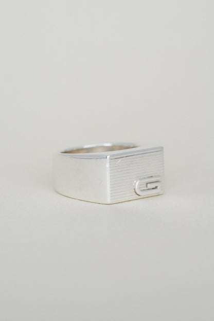 Gucci｜Signet Ring (Italy)