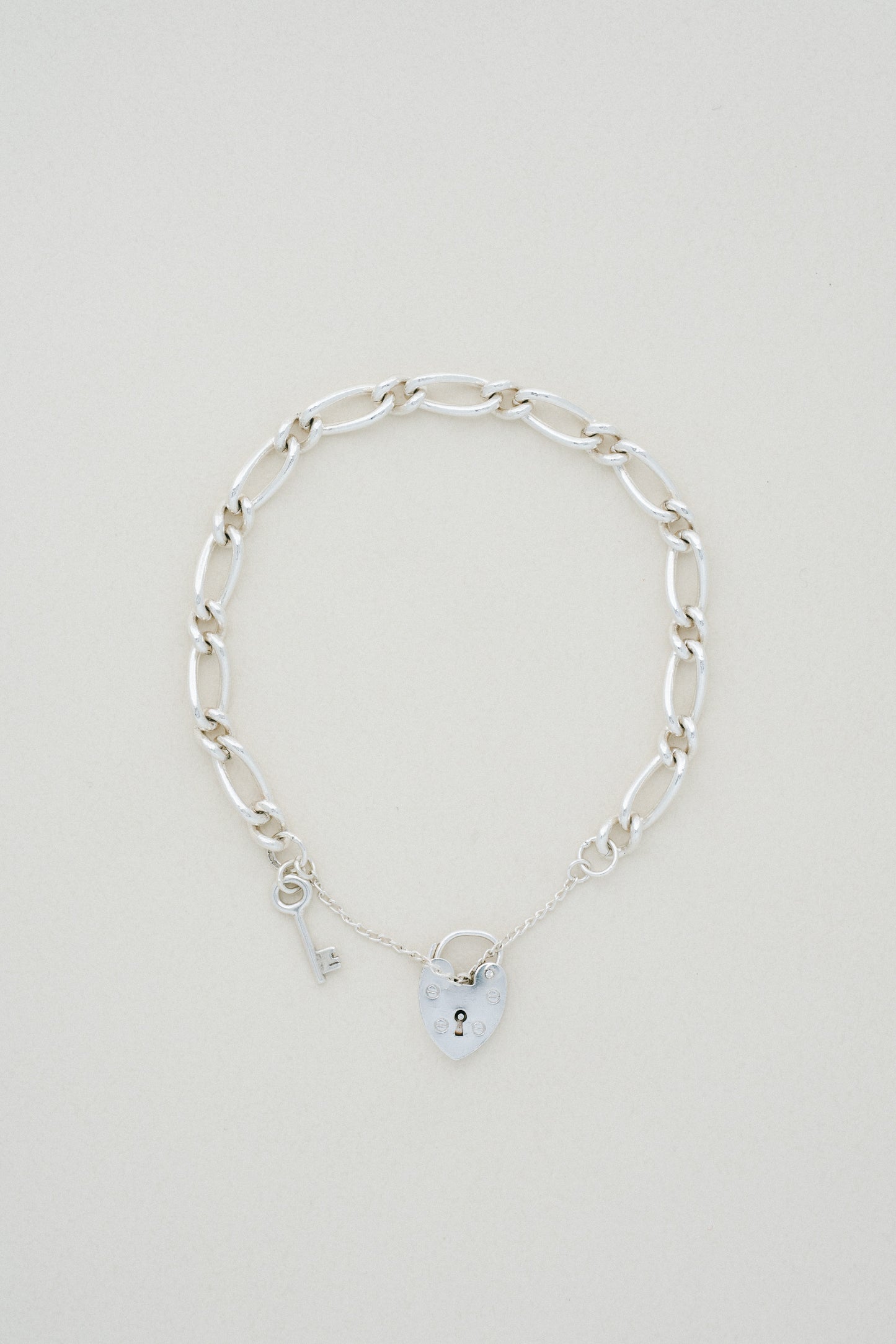 Heart Padlock Figaro Bracelet (UK)