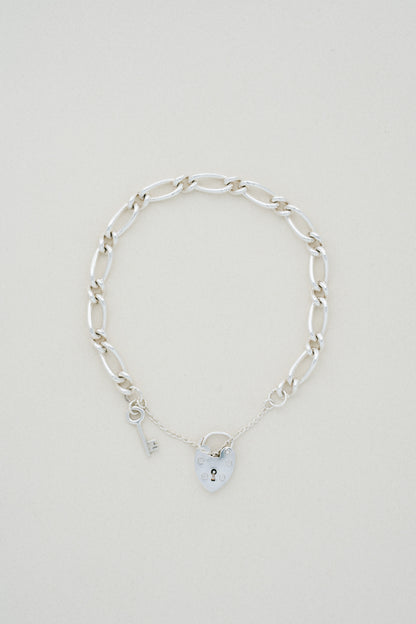 Heart Padlock Figaro Bracelet (UK)