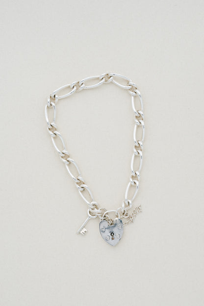 Heart Padlock Figaro Bracelet (UK)
