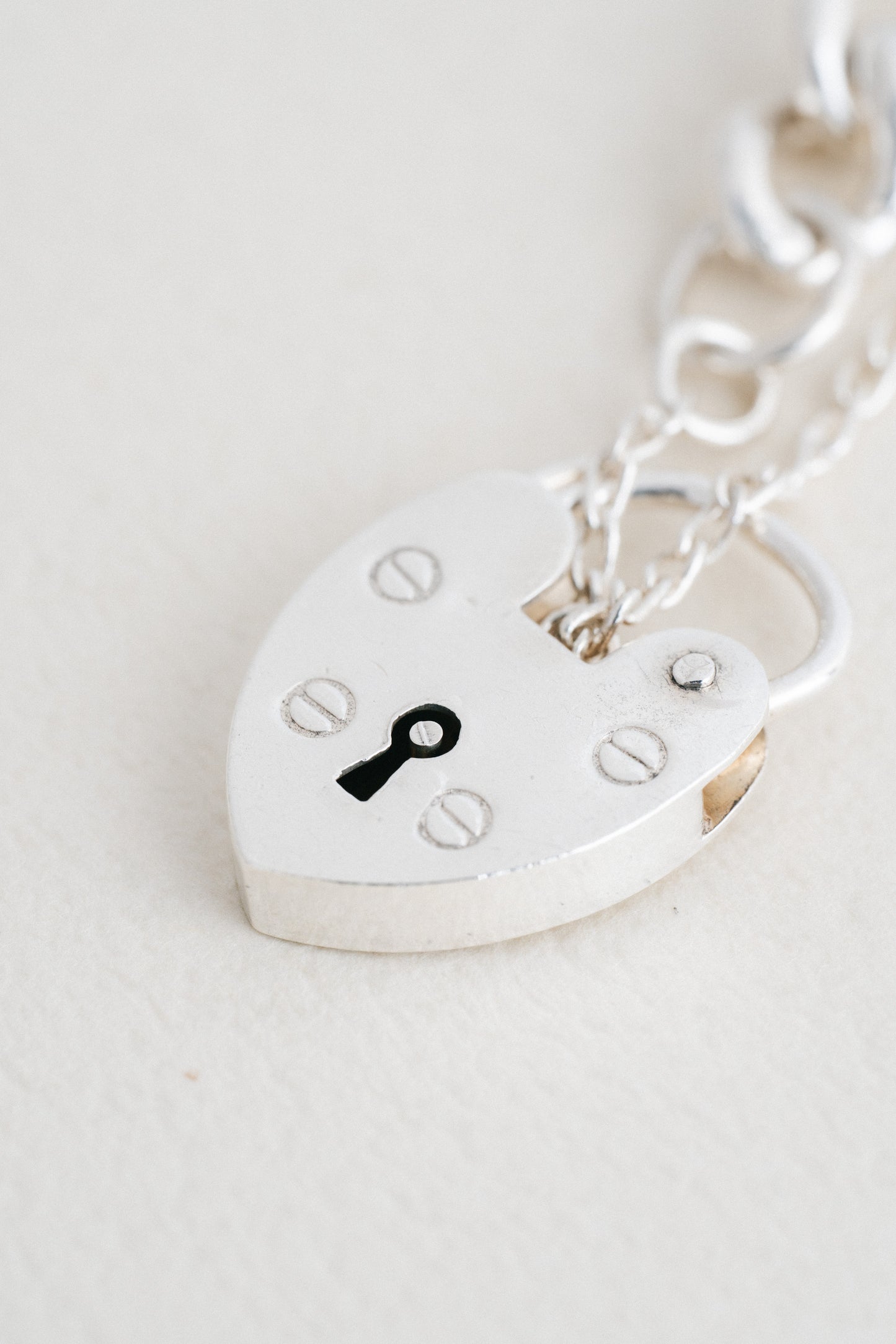 Heart Padlock Figaro Bracelet (UK)