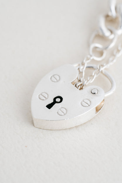 Heart Padlock Figaro Bracelet (UK)