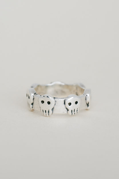 Skull Motif Band Ring